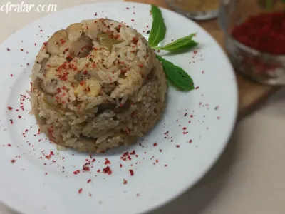 Mantarlı Pirinç Pilavı