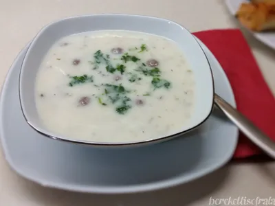 Köfteli Ayran Aşı Çorbası