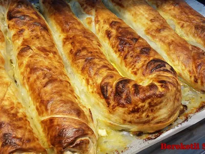Çiriş Otlu Börek Tarifi