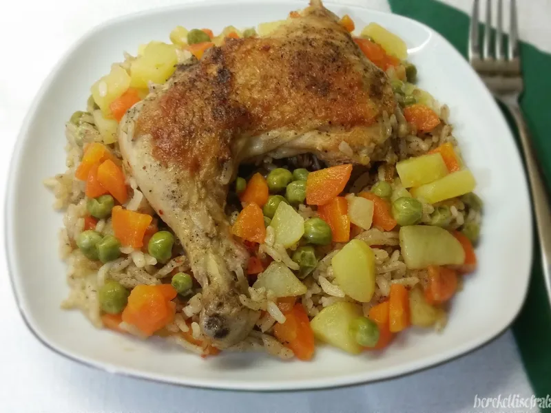 Tavuklu Sebzeli Pirinç Pilavı