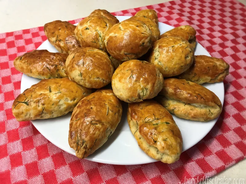 Dereotlu Mayasız Poğaça